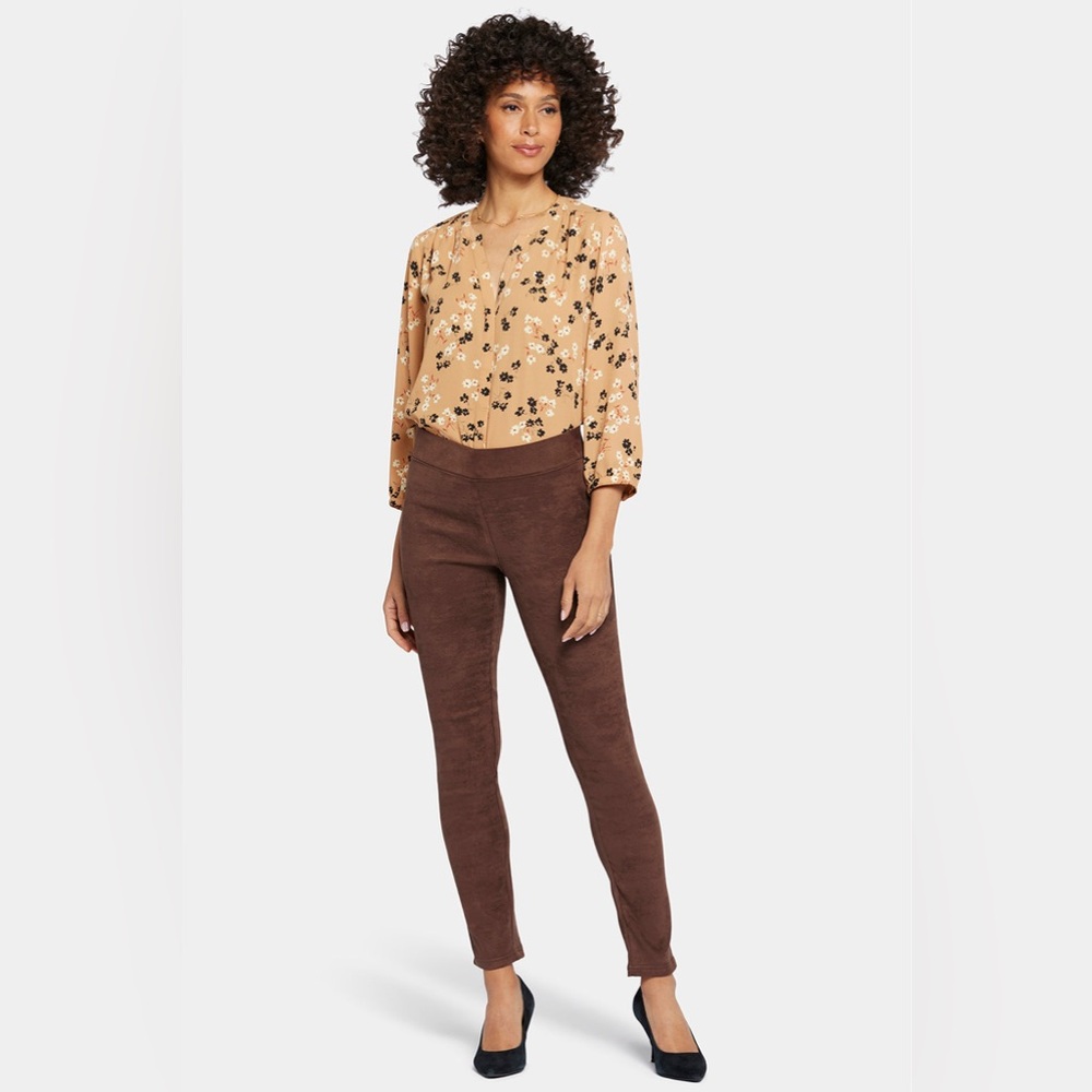 NYDJ Basic Leggings Pants Faux Suede Dark‎ Chocolate Brown NWT Size 6 Petite